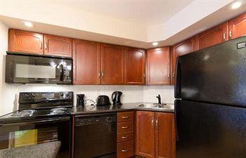 Royal Stays Suites - Blue Jays Way Toronto Exteriör bild