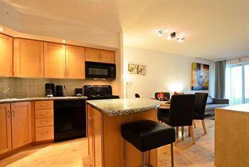 Royal Stays Suites - Blue Jays Way Toronto Exteriör bild