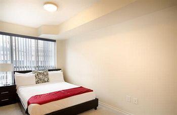 Royal Stays Suites - Blue Jays Way Toronto Exteriör bild